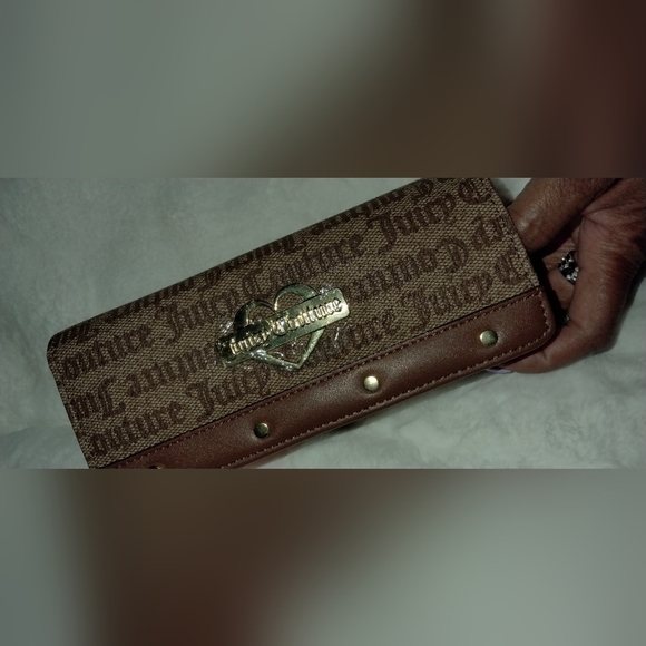 Juicy Couture Brown Chestnut Wallet - Picture 10 of 16